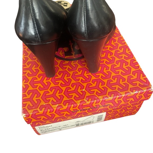 Black/Gold Tory Burch Wedges - Picture 3 of 5